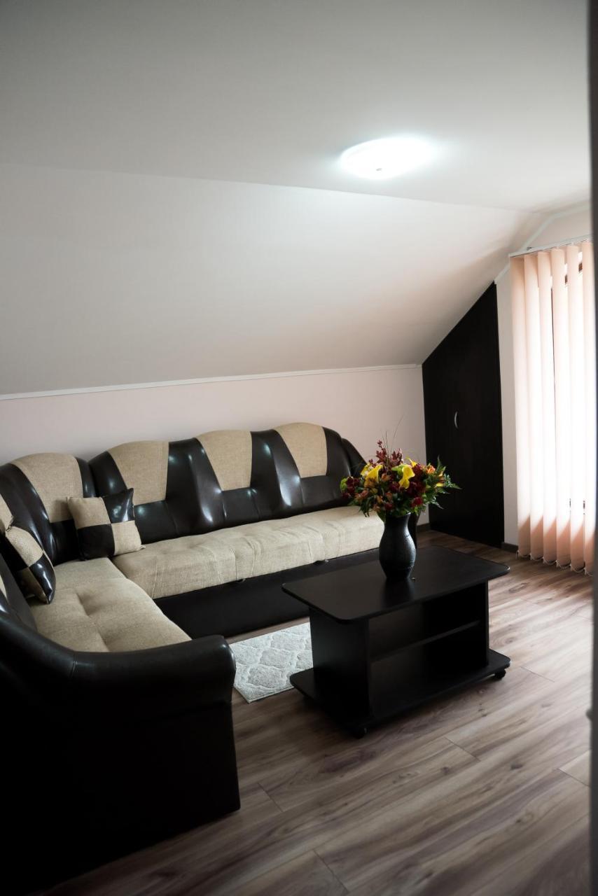 Step Inn Alba Iulia Dış mekan fotoğraf